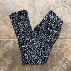 Lululemon Align Crop 21” Size 0 EUC!